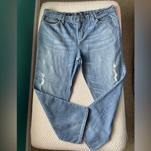a.n.a Boyfriend jeans in SZ 16